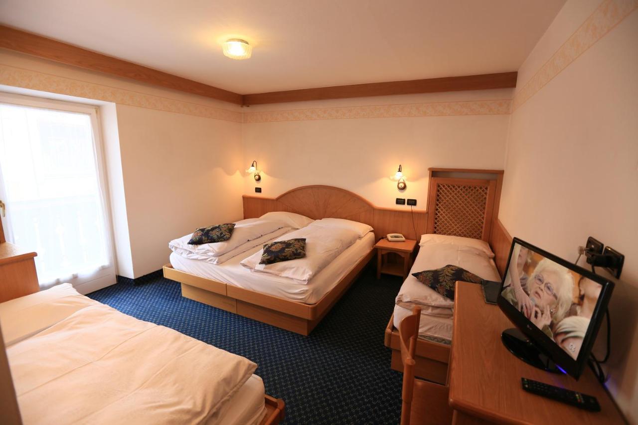 Albergo Arnica Канацеи Экстерьер фото